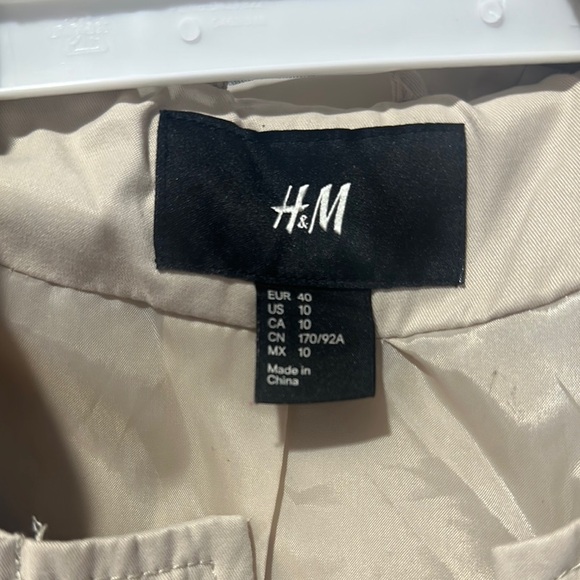 H&M women Tan Jacket - Picture 2 of 5